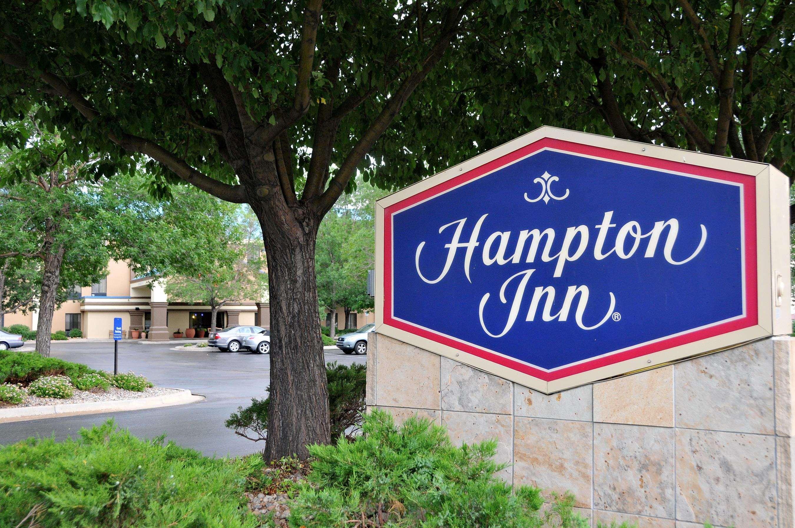 Hampton Inn Лавленд Экстерьер фото