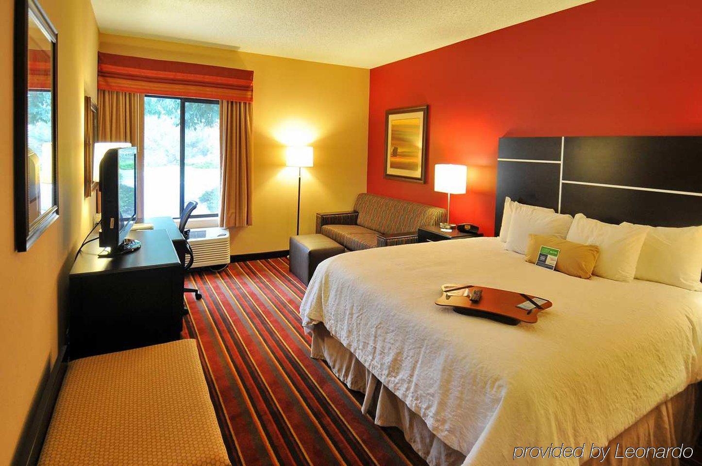 Hampton Inn Лавленд Номер фото